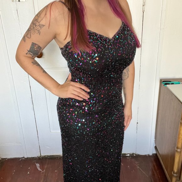 Dresses & Skirts - Vintage Sequined and Beaded Dress